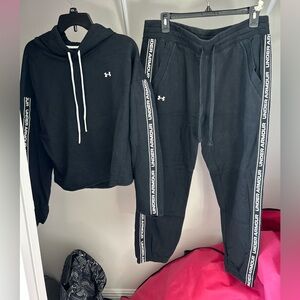 Under Armour Sweatsuit